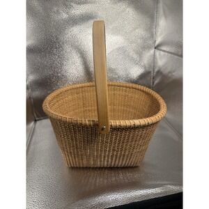 Open Swing Handle Basket